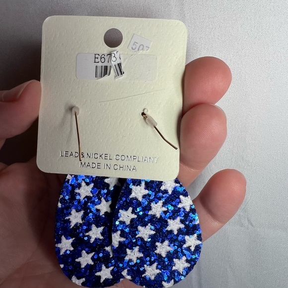 ITS Sense Fashion Dangle Earrings Blue with White Stars for Pierced Ears NWT - Picture 3 of 6